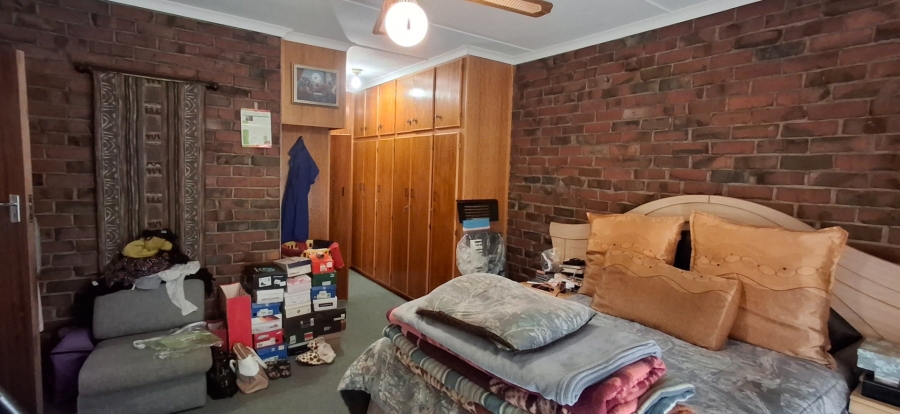 3 Bedroom Property for Sale in Pellissier Free State